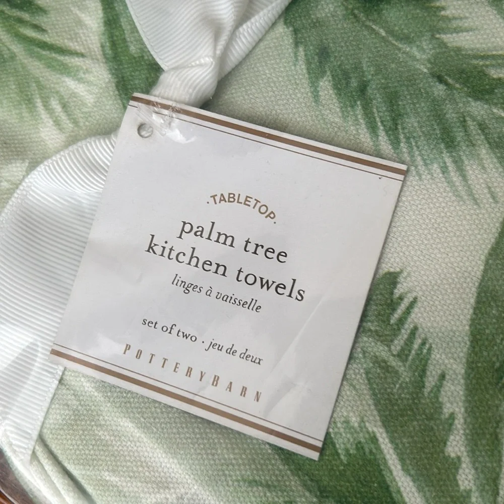 Pottery Barn vintage palm tree kitchen towels set/2
